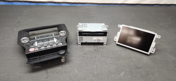 2015-2017 Ford Mustang GT Face Plate, Screen, Radio, Sync2 OEM