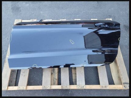 2015-2023 Ford Mustang GT S550 Driver Left Front Door Coupe Shell Paint G12217