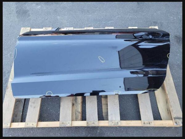 2015-2023 Ford Mustang GT S550 Driver Left Front Door Coupe Shell Paint G12217