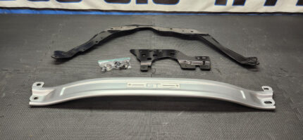 2015-2023 Ford Mustang GT Strut Tower w/Firewall Brace OEM