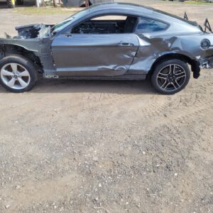 Stock 2652. 2017 Ford Mustang EcoBoost Roller Frame Coupe Clean Title Shell Paint J7 57k